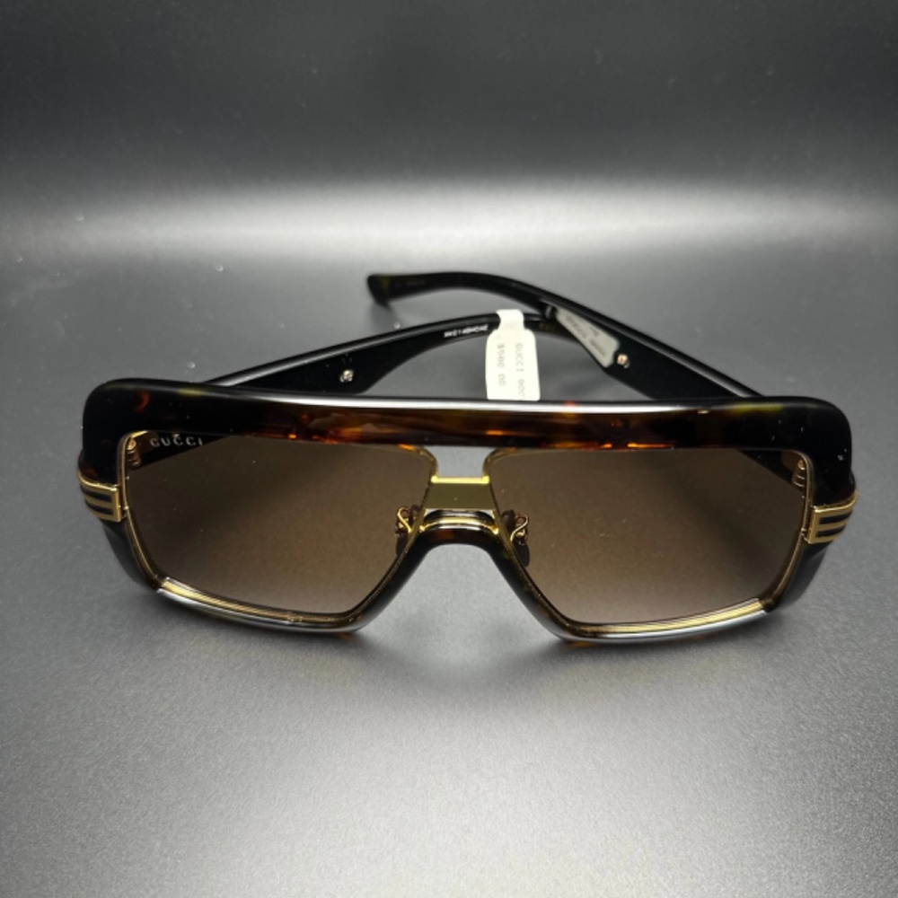 Gucci Sunglasses GG0909S - Picture 2 of 3